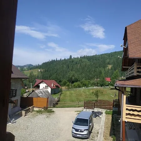 Lodge Котедж Schubina Polyanitsa Popovichevskaya