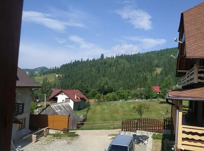 Lodge Cottage Schubina Polyanitsa Popovichevskaya